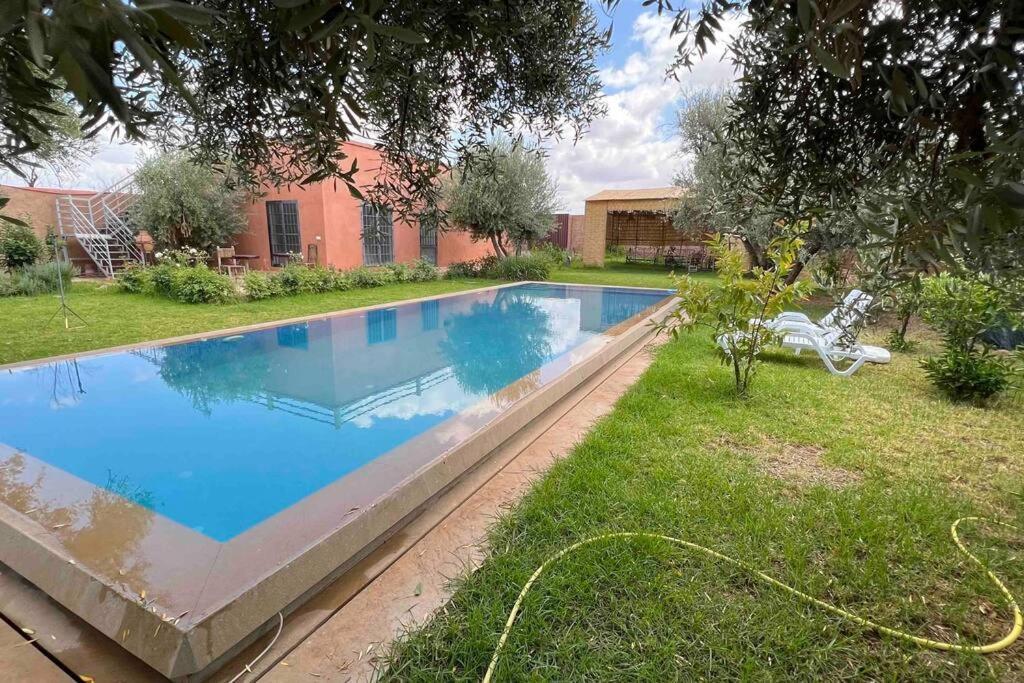 Du Jardin Secret, Terrain De 1200 M2 马拉喀什